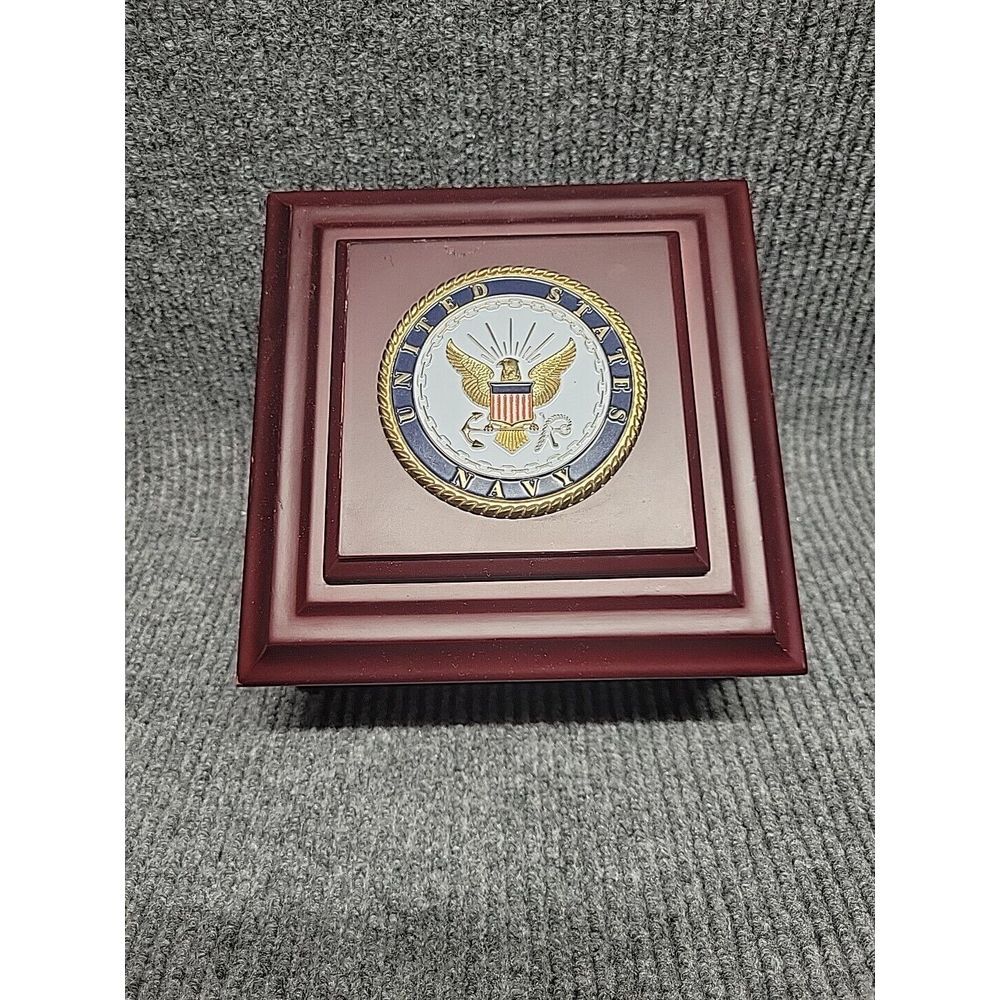 US Navy Wooden Keepsake Jewelry Box Mahogany Finish Military Medallion 8x8x4